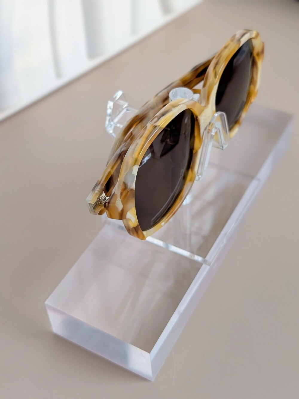 NWT Valentino Garavani Polarized Marble Brown Sunglasses Made in Italy - Picture 4 of 14